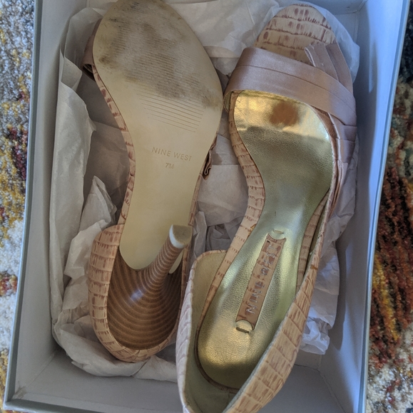 Nine west heels - Picture 1 of 1